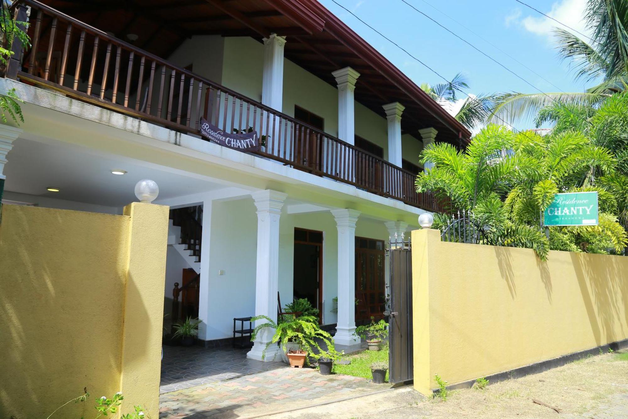 Residence Chanty Хіккадува Екстер'єр фото